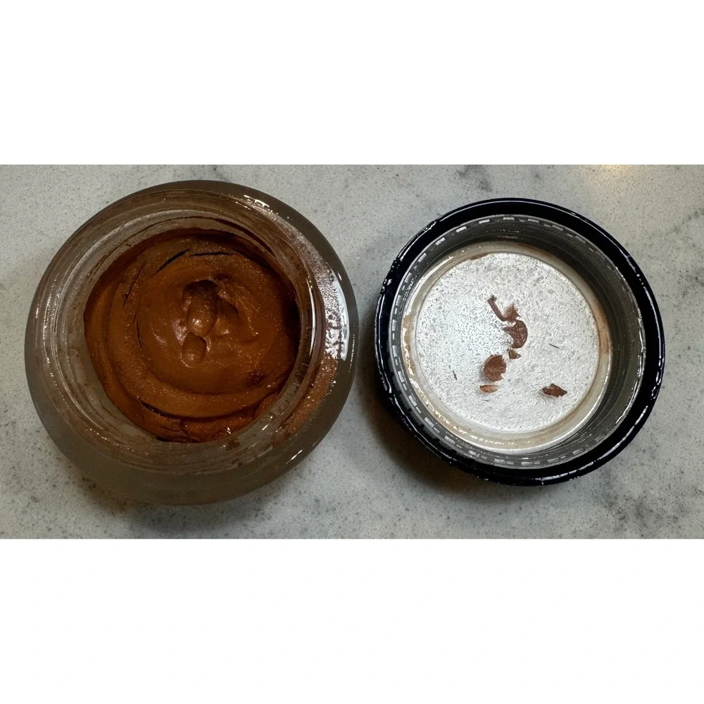 VINTAGE Avon Face Lifting Foundation - Honey Beige 1 fl oz DISCONTINUED / HTF